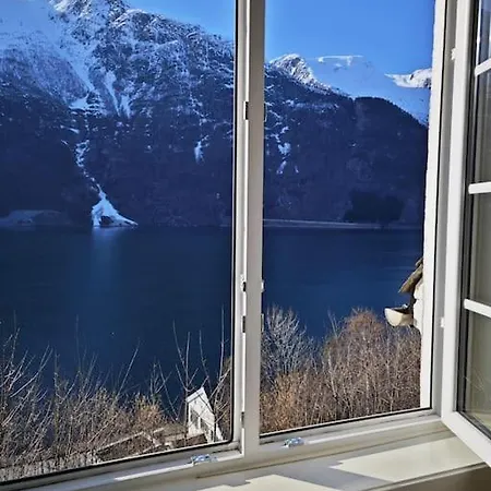 Trolltunga Дом отдыха Тисседал